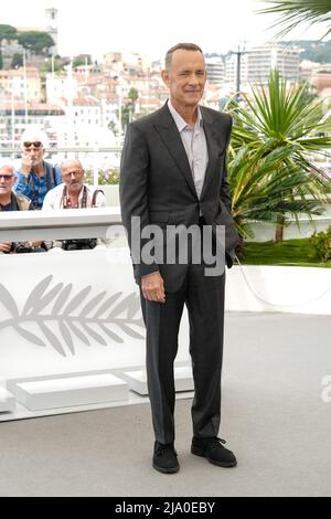 Cannes, France. 26th mai 2022. Cannes, France, jeudi, mai. 26, 2022 - Tom Hanks vu au photohall d'Elvis lors du Festival de Cannes 75th au Palais des Festivals et des Congrès de Cannes . Photo par crédit : Julie Edwards/Alamy Live News Banque D'Images