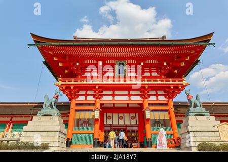 Japon. Kyoto. Sanctuaire de Fushimi Inari Taisha Banque D'Images