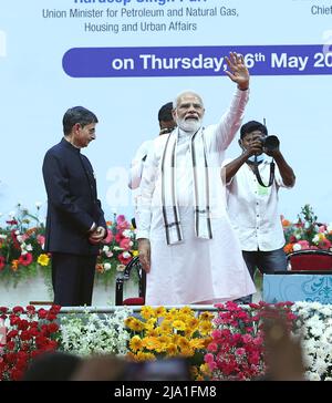 Chennain, Inde, 26th mai 2022: Premier ministre de l'Inde Narendra Modi lors de la pose de la fondation et de l'inauguration des projets d'infrastructure à l'échelon de 31580/- sur les chemins de fer, les routes nationales, les pipelines pétroliers et les projets de logement, à Chennai jeudi. Seshadri SUKUMAR Banque D'Images