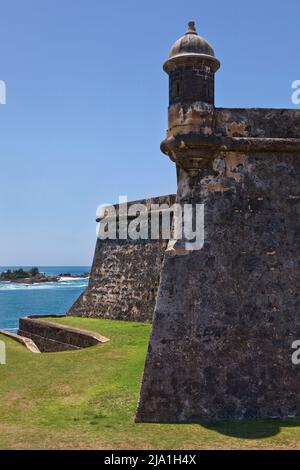 Sentry Box El Morro fort Old San Juan PR 2 V. Banque D'Images