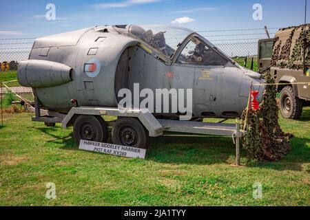 Norwich, Norfolk, Royaume-Uni. May22 2022. Cockpit d'un avion militaire Hawker Siddeley Harrier exposé au public Banque D'Images