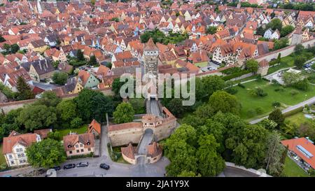 Rödertoranlage, porte principale, Rothenburg ob der Tauber, Allemagne Banque D'Images