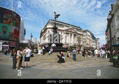 Eros Statue Piccadilly Circus Londres Banque D'Images