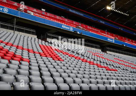 Sièges de tribune vides, Allianz Arena, Munich, Bavière, Allemagne Banque D'Images