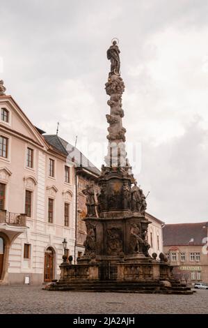 Colonne de la peste de la Vierge Marie Immaculée à Kutná Hora, République tchèque. Banque D'Images