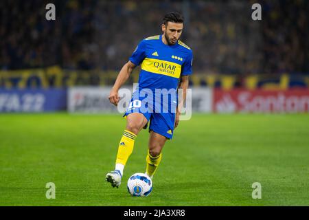 Buenos Aires, Argentine. 26th mai 2022. Eduardo Salvio de Boca Juniors vu en action pendant le match Copa CONMEBOL Libertadores 2022 entre Boca Juniors et Deportivo Cali à Estadio Alberto J. Armando.(score final; Boca Juniors 1:0 Deportivo Cali) (photo de Manuel Cortina/SOPA Images/Sipa USA) Alamy Live News: SIPA USA Banque D'Images