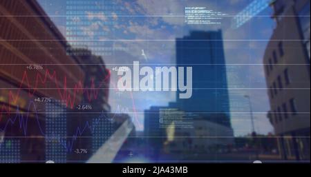 Image de graphiques financiers et de données sur le paysage urbain Banque D'Images