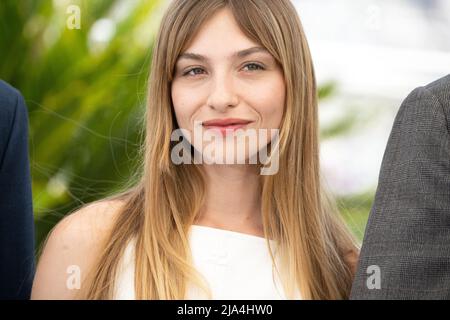 Marie Colomb participe au photocall pour AS Bestas lors du festival ...
