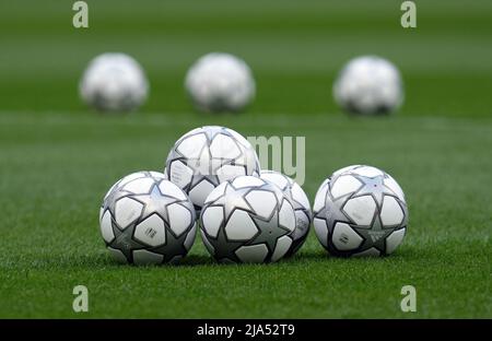 Finale de la Ligue des champions de l'UEFA au cours d'une séance d'entraînement au Stade de France, avant la finale de la Ligue des champions de l'UEFA à Paris samedi. Date de la photo: Vendredi 27 mai 2022. Banque D'Images