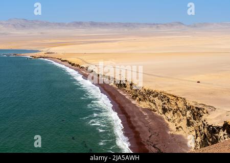 La plage Rouge, Réserve de Paracas, région de l'ICA, Pérou. Banque D'Images