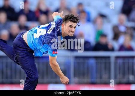 Manchester, Royaume-Uni. 27th mai 2022. Jordan Thompson Bowling pour Yorkshire Vikings à Manchester, Royaume-Uni, le 5/27/2022. (Photo de Conor Molloy/News Images/Sipa USA) crédit: SIPA USA/Alay Live News Banque D'Images