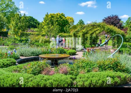 WISLEY, SURREY, Royaume-Uni 22 MAI 2022: RHS Garden à Wisley est l'un des cinq jardins gérés par la Société Banque D'Images