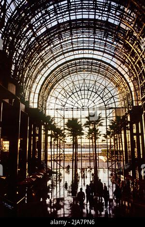 L'atrium Winter Garden de l'ancien World Financial Center, aujourd'hui Brookfield place à New York Banque D'Images