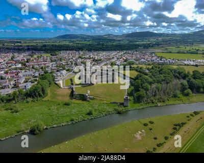 Château de Rhuddlan / Castell Rhuddlan Aerial Drone photos Banque D'Images