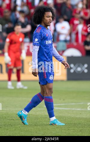 Toronto, Ontario, Canada. 28th mai 2022. Jayden Nelson (11) en action pendant le match MLS entre le FC Toronto et le FC Chicago Fire. Le match s'est terminé en 3-2 pour Toronto FC. (Image de crédit : © Angel Marchini/ZUMA Press Wire) Banque D'Images