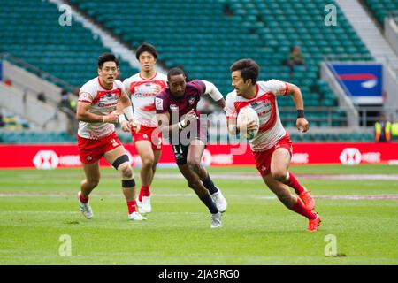 Londres, Royaume-Uni. 29th mai 2022. Kazuma Nakagawa (JPN) avec le ballon pendant les États-Unis v JPN 9th place QF le deuxième jour de HSBC London Sevens. La HSBC London Sevens World Series at revient à Twickenham pour son tournoi de 20th et le premier depuis 2019. Crédit : Elsie Kibue/Alay Live News Banque D'Images