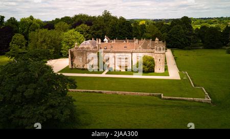 L'abbaye de Lacock est une maison de campagne historique où Henry Fox Talbot a inventé le négatif photographique Banque D'Images