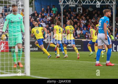 Solihull, Royaume-Uni. 29th mai 2022. Callum Howe #5 de Solihull Moors célèbre son objectif du faire 3-1 à Solihull, Royaume-Uni le 5/29/2022. (Photo de Gareth Evans/News Images/Sipa USA) Credit: SIPA USA/Alay Live News Banque D'Images