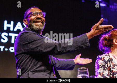 Lenny Henry parle de mon nom est Leon au Hay Festival 35th. Banque D'Images