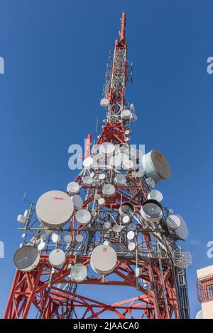 Matériel de communication près de Mijas, Costa del sol, province de Malaga, Andalousie, sud de l'Espagne Banque D'Images