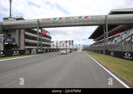 Mugello, Italie. 29th mai 2022. Le début/fin droit à Mugello pendant la Gran Premio d’Italia Oakley au circuit de Mugello, Scarperia e San Piero, Italie le 29 mai 2022 crédit: Chaque seconde Media/Alay Live News Banque D'Images