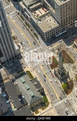 Intersection ou intersection dans une ville américaine (Chicago) avec vue aérienne Banque D'Images