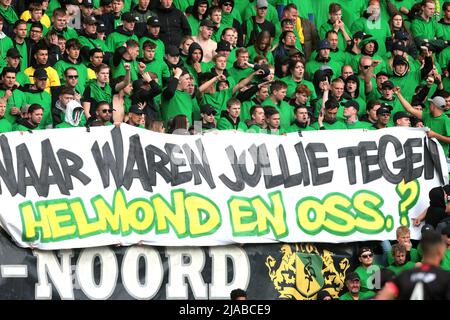 LA HAYE - Ado Den Haag Supporters lors du match final de promotion/relégation des matchs néerlandais entre ADO Den Haag et Excelsior au stade Cars Jeans, le 29 mai 2022 à la Haye, pays-Bas. PNA JEROEN PUTMANS Banque D'Images