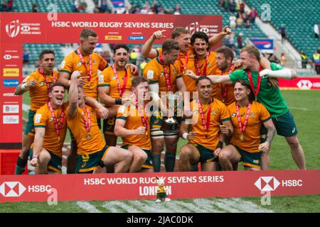 Londres, Royaume-Uni. 29th mai 2022. L'Australie a battu la Nouvelle-Zélande de 19 à 14 pour gagner les London Sevens. La HSBC London Sevens World Series at revient à Twickenham pour son tournoi de 20th et le premier depuis 2019. Crédit : Elsie Kibue/Alay Live News Banque D'Images