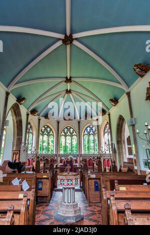 La police,Nave,autel,Eglise Saint-Nicolas,Moreton,Dorset,Angleterre Banque D'Images