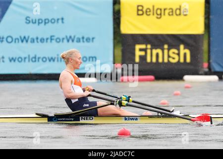 BELGRADE, SERBIE - 29 MAI : Lisa Scheenaard des pays-Bas participant à la finale B des Sculls uniques des femmes lors de la coupe d'aviron mondiale au lac Sava le 29 mai 2022 à Belgrade, Serbie (photo de Nikola Krstic/Orange Pictures) Banque D'Images