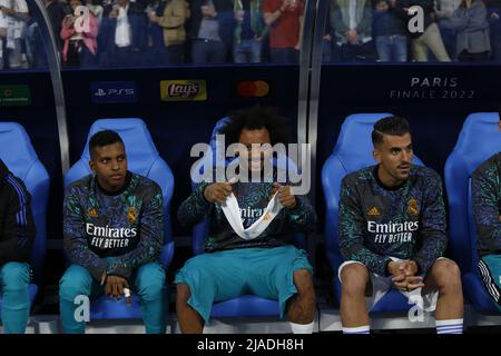 Paris, France. 29th mai 2022. Marcelo Vieira da Silva Júnior, connu sous le nom de Marcelo (C) du Real Madrid sourit lors du match final de la Ligue des champions de l'UEFA entre le FC Liverpool et le Real Madrid au Stade de France. Score final ; Real Madrid 1:0 Liverpool. (Photo de Mohammad Javad Abjoushak/SOPA Images/Sipa USA) crédit: SIPA USA/Alay Live News Banque D'Images