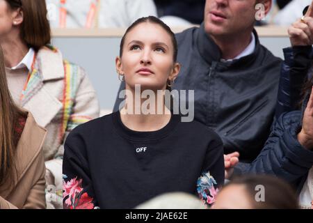 Nina Ghaibi, petite amie de Felix Auger-Aliassime dans les stands lors de l'Open de France Roland Garros 2022 le 29 mai 2022 à Paris, France. Photo de Nasser Berzane/ABACAPRESS.COM Banque D'Images