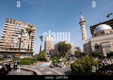 Damas, Syrie - Mai 2022 : place publique (place Al Marjeh), scène de rue dans le centre-ville de Damas Banque D'Images