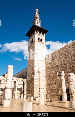 Damas, Syrie - Mai 2022 : extérieur de la mosquée Omeyyade et mausolée de Saladin à Damas Banque D'Images