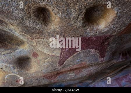 Vue intérieure incroyable photos des formations de grottes de Laas Geel - les plus anciennes peintures de grottes connues dans la Corne de l'Afrique Banque D'Images