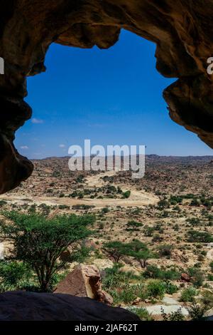 Vue panoramique depuis les grottes de Las Geel jusqu'à la vallée autour Banque D'Images