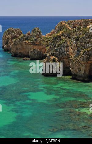 Falaises abruptes - rive est de la Ponta da Piedade point. Lagos-Portugal-273 Banque D'Images