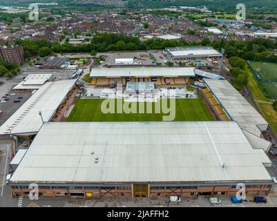 Vale Park , Robbie Williams Homecoming concert à Burslem Stoke on Trent Aerial Drone vue de la scène en cours de construction et de la région de Port Vale FC Banque D'Images