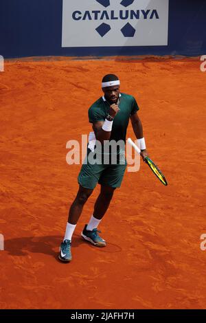 BARCELONE - APR 22: Frances Tiafoe en action pendant le tournoi de tennis de Banc Sabadell ouvert à Barcelone au Real Club de Tenis Barcelone le 22 avril 20 Banque D'Images