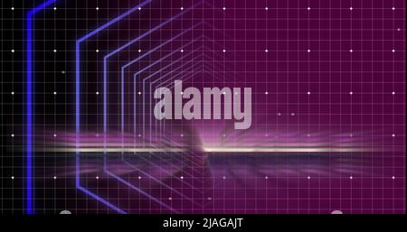 Image numérique d'un signe de démarrage zoomant sur l'écran tandis que l'arrière-plan montre des contours carrés verts se déplaçant vers le haut et la galaxie Banque D'Images