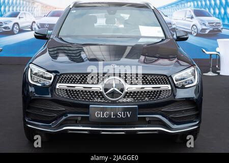 ZHONGSHAN GUANGDONG Chine-26 mars 2021 : devant un vus noir Mercedes Benz GLC L. Banque D'Images