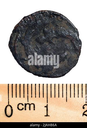 Pièces de cuivre de la Horde d'Or. Numéro 11 2. Macro. Isolé sur blanc Banque D'Images