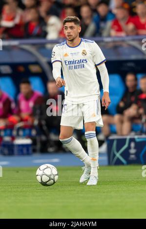 Federico Valverde (Real Madrid) lors du match de l'UEFA Champions League entre Liverpool 0-1 Real Madrid au Stade de France le 28 mai 2022 à Paris, France. Credit: Maurizio Borsari/AFLO/Alay Live News Banque D'Images