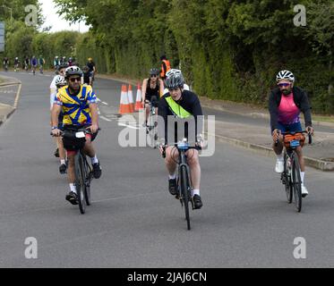 Participants concurrents RideLondon Charity Cycling Event Fyfield Essex Banque D'Images