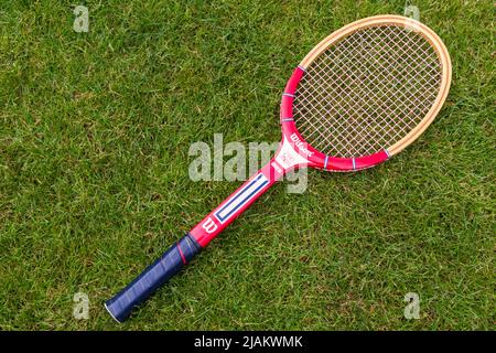 Raquettes de tennis Wilson, raquettes de tennis Wilson, sur pelouse Banque D'Images