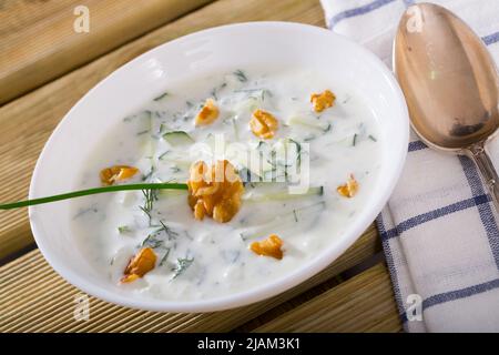 Tarateur de soupe froide de légumes Banque D'Images