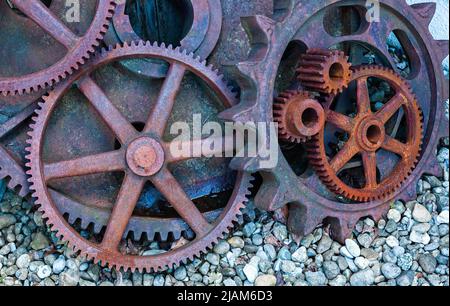 Les engrenages anciens rouillés du mécanisme ont été éliminés par le passé Banque D'Images