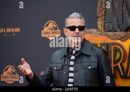 Cologne, Allemagne. 30th mai 2022. Acteur Jeff GOLDBLUM, Etats-Unis, tapis rouge, spectacle tapis rouge, arrivée, Première de film JURASSIC WORLD - Un NOUVEL ÂGE sur 30 mai 2022 à Koeln, Credit: dpa/Alamy Live News Banque D'Images