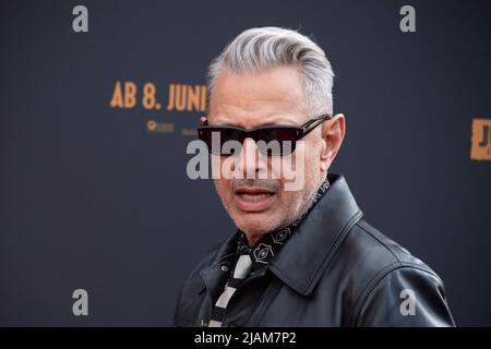 Cologne, Allemagne. 30th mai 2022. Acteur Jeff GOLDBLUM, Etats-Unis, tapis rouge, spectacle tapis rouge, arrivée, Première de film JURASSIC WORLD - Un NOUVEL ÂGE sur 30 mai 2022 à Koeln, Credit: dpa/Alamy Live News Banque D'Images