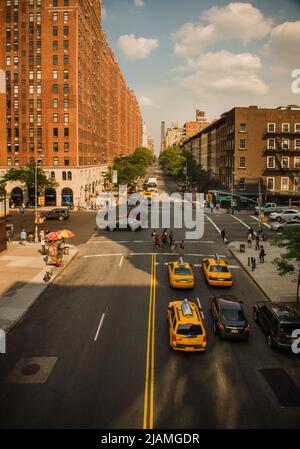 Vue sur les rues de Manhattan depuis High Line, New York Banque D'Images